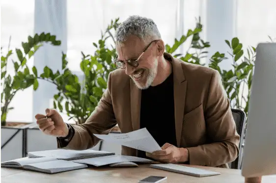 Recruiting advisor reviewing candidate information